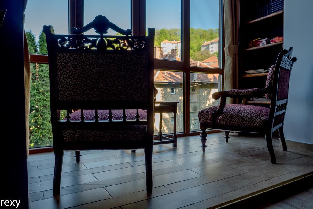 Chic Apartment Braşov Exteriör bild